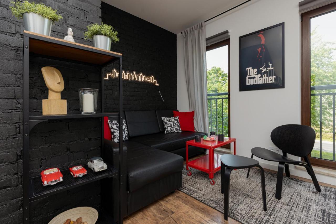 Stylish & Trendy 1 Bedroom Apartment Wola With Parking By Renters Warsaw Exterior photo